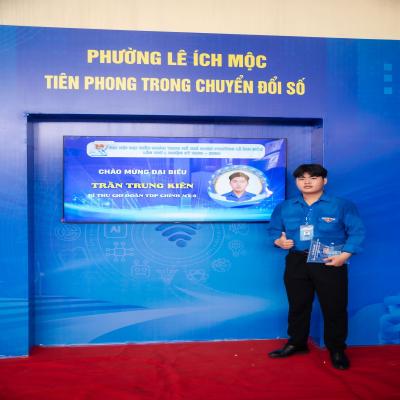 Tuổi trẻ Phường Lê Ích Mộc tiên phong ứng dụng chuyển đổi số tại Đại hội Đoàn TNCS Hồ Chí Minh